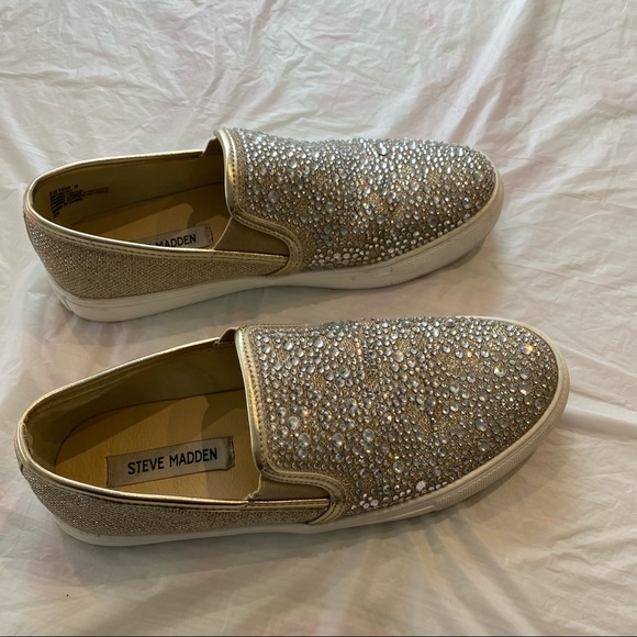 Steve Madden Crystal Slip ons SZ 9 style Ester in Beige - Picture 11 of 16